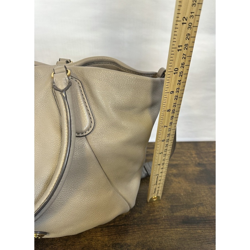 Marc Marc Jacobs Q Fran Tote Taupe Gray Pebbled Leather Shoulder Crossbody Bag - Picture 4 of 16